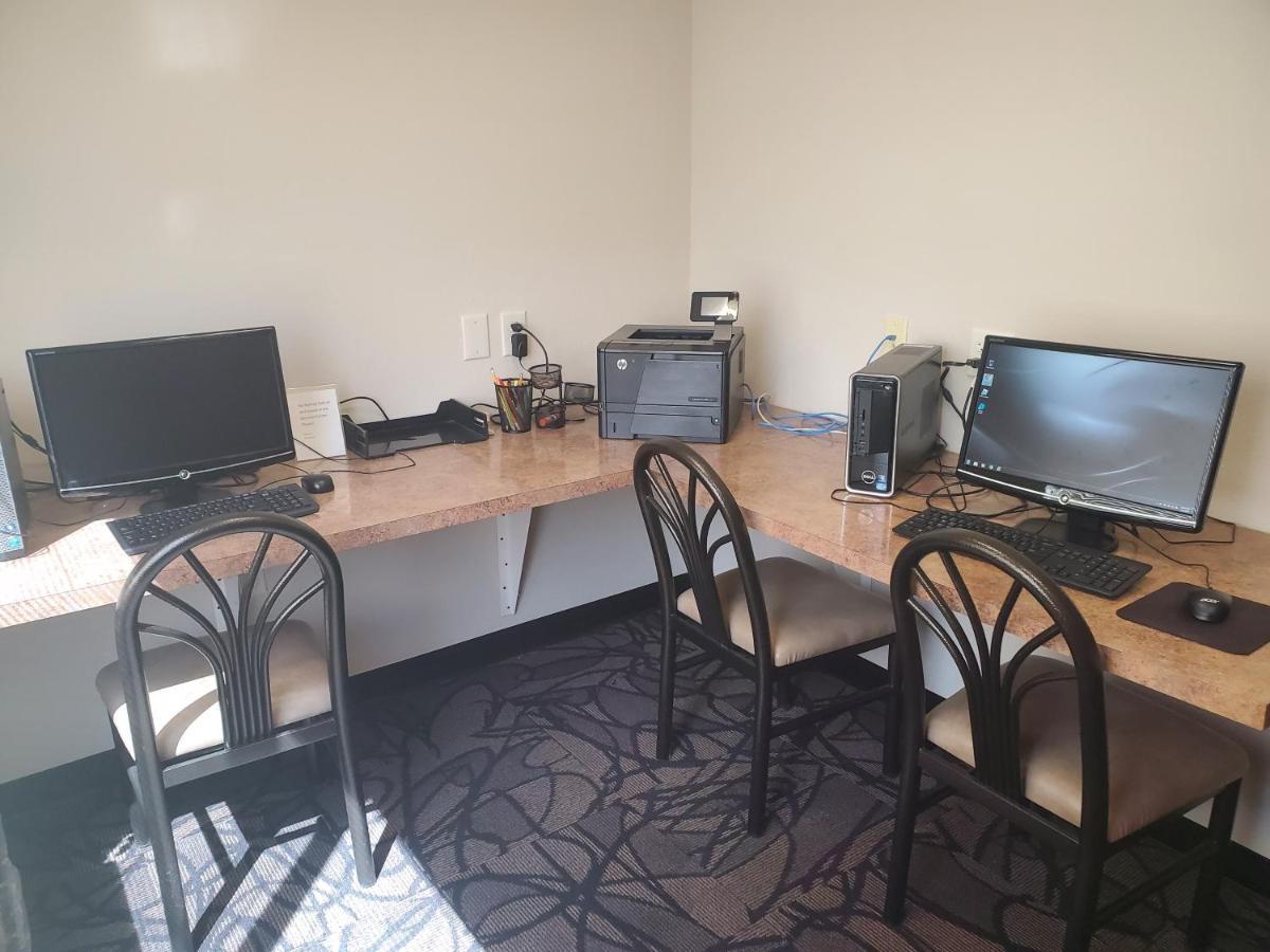 Expressway Suites Fargo Extérieur photo